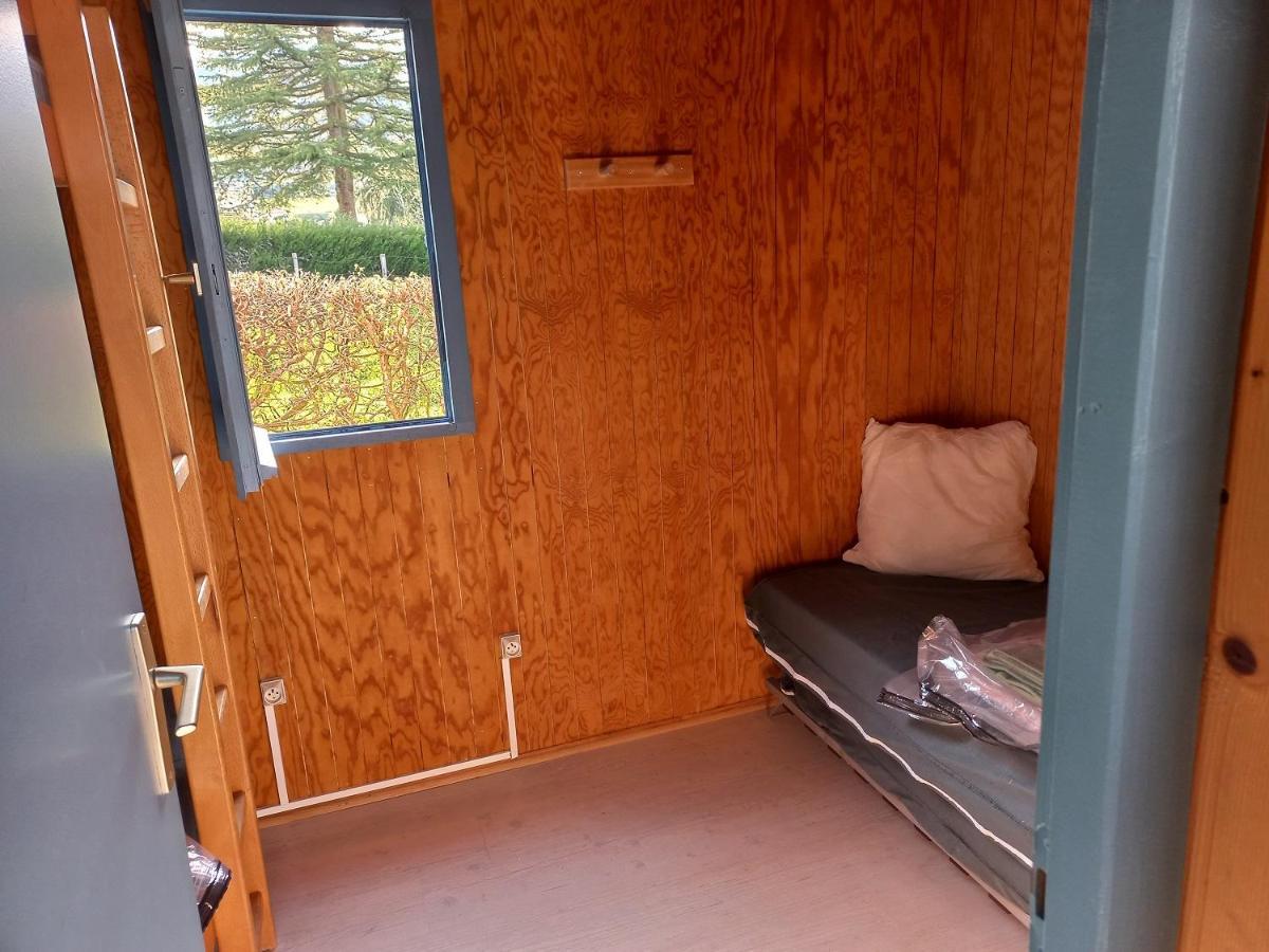 Camping Les Feuilles Chauffailles Exterior photo
